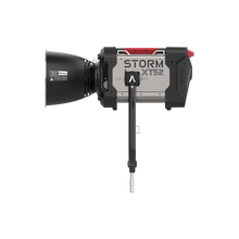 Aputure Storm XT52 luz blanca sintonizable con doble cajas de transportes