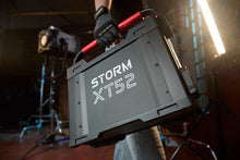 Aputure Storm XT52 luz blanca sintonizable con doble cajas de transportes